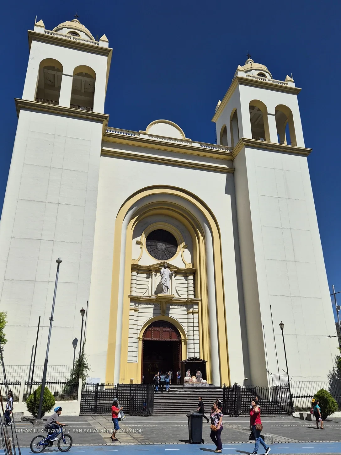 Ornate church facade in San Salvador.